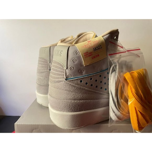 Nike Air Jordan 2 Retro SP X Union - Picture 4 of 11